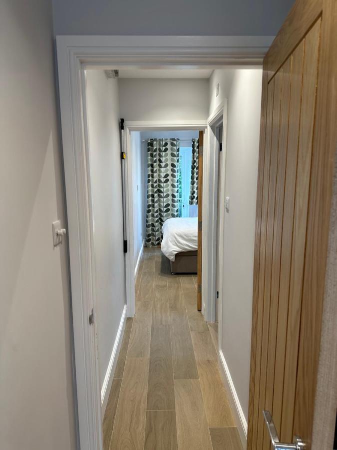 Little Vine - Beautiful Ground Floor Flat In South London Appartement Sutton  Buitenkant foto
